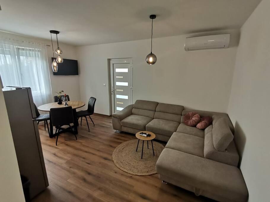 Apartment S Bibinje Eksteriør bilde