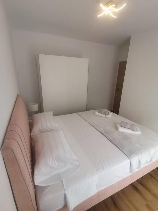 Apartment S Bibinje Eksteriør bilde