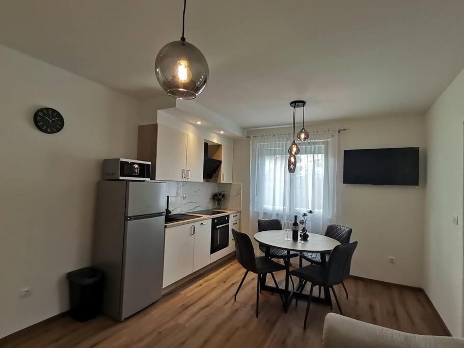 Apartment S Bibinje Eksteriør bilde
